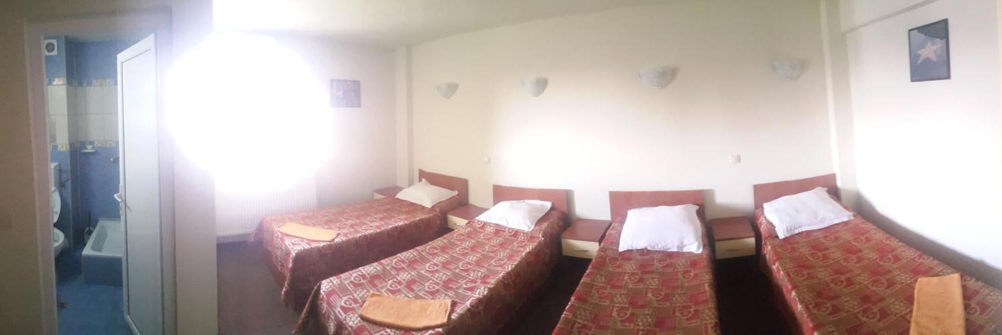 Motel Complex Europa L.G Ploeszti Zewnętrze zdjęcie