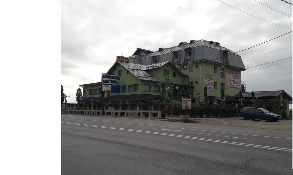 Motel Complex Europa L.G Ploeszti Zewnętrze zdjęcie